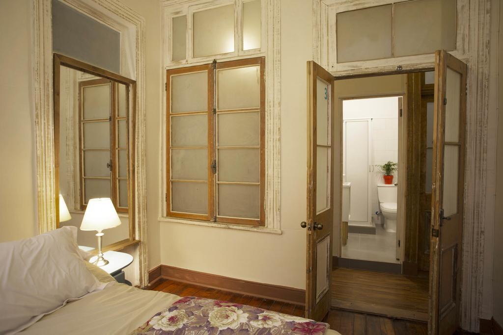 Casa Lastra Hostel Вальпараїсо Екстер'єр фото