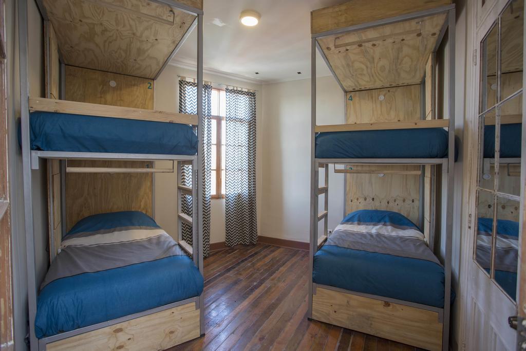 Casa Lastra Hostel Вальпараїсо Екстер'єр фото