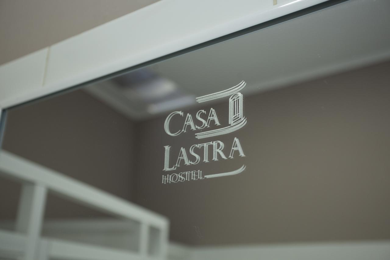 Casa Lastra Hostel Вальпараїсо Екстер'єр фото