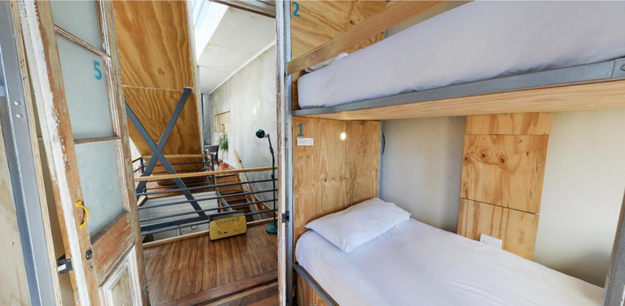 Casa Lastra Hostel Вальпараїсо Екстер'єр фото